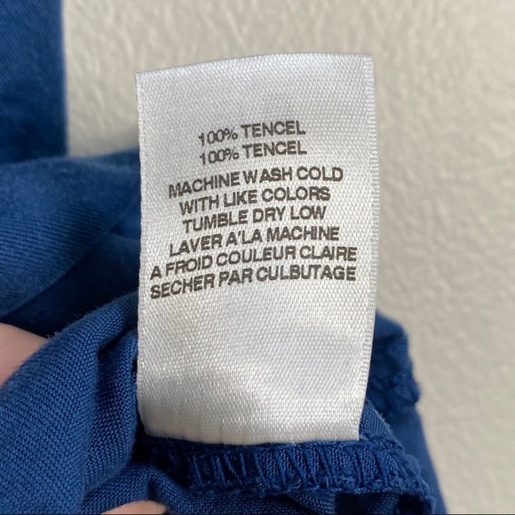 Anthro Blue Miniskirt! - Picture 9 of 15